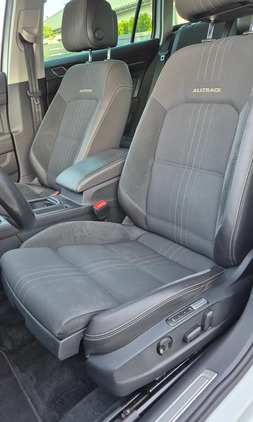Volkswagen Passat cena 79990 przebieg: 196200, rok produkcji 2016 z Sieradz małe 211
